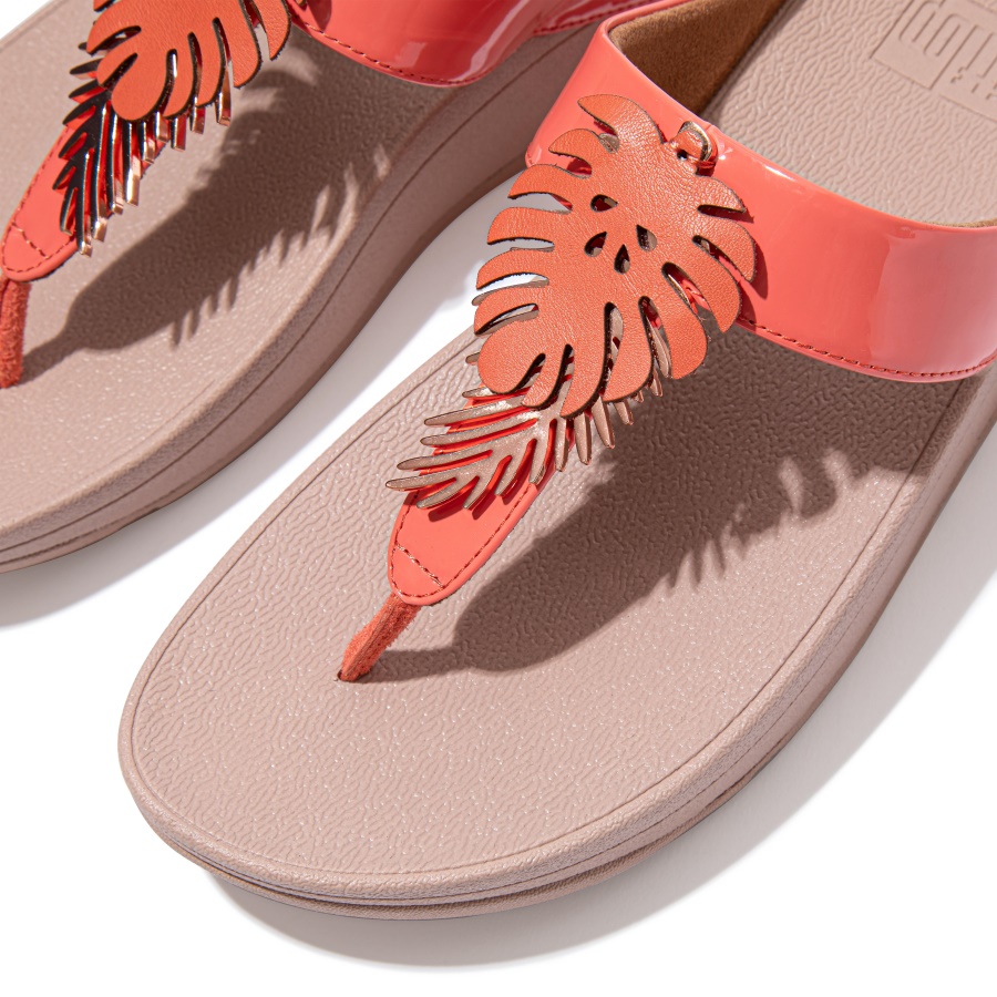 Fitflop FINO Jungle-Leaf Patent Sandals Coral Pink