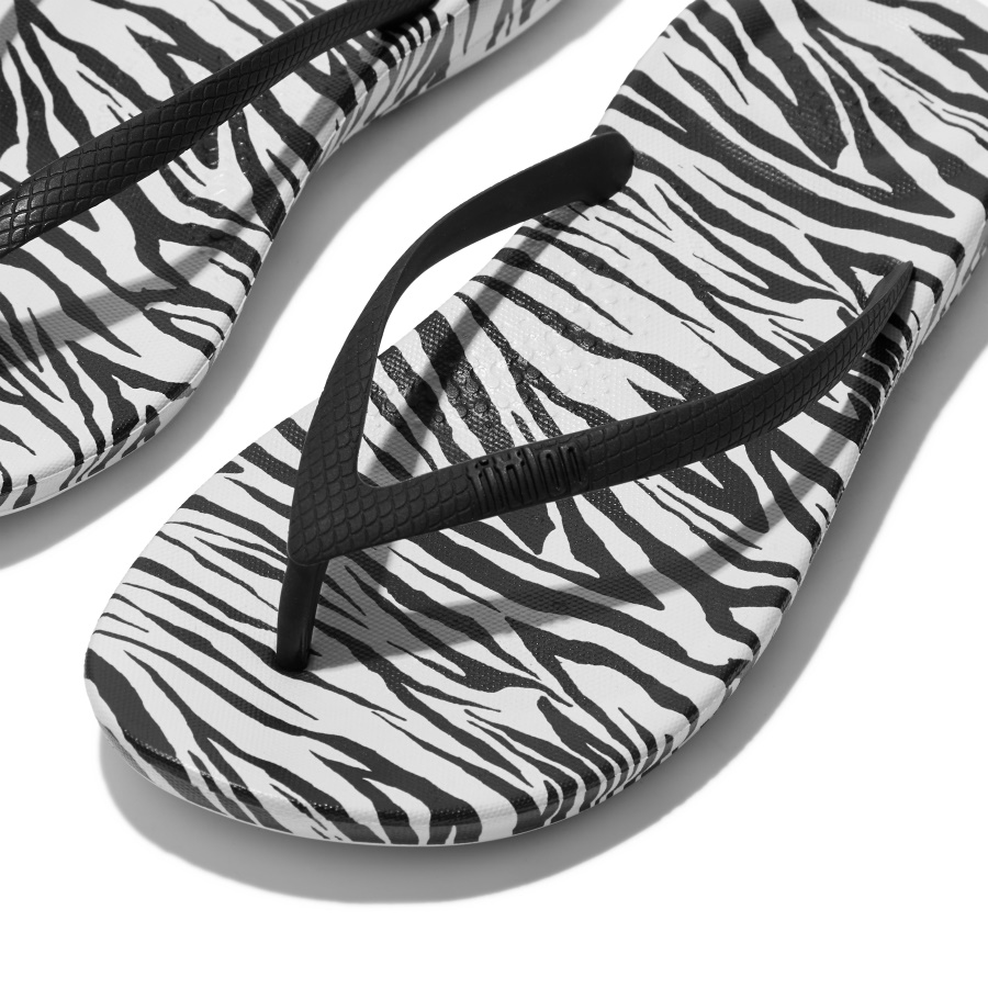 Fitflop IQUSHION Zebra-Print Ergonomic Flip-Flops Zebra