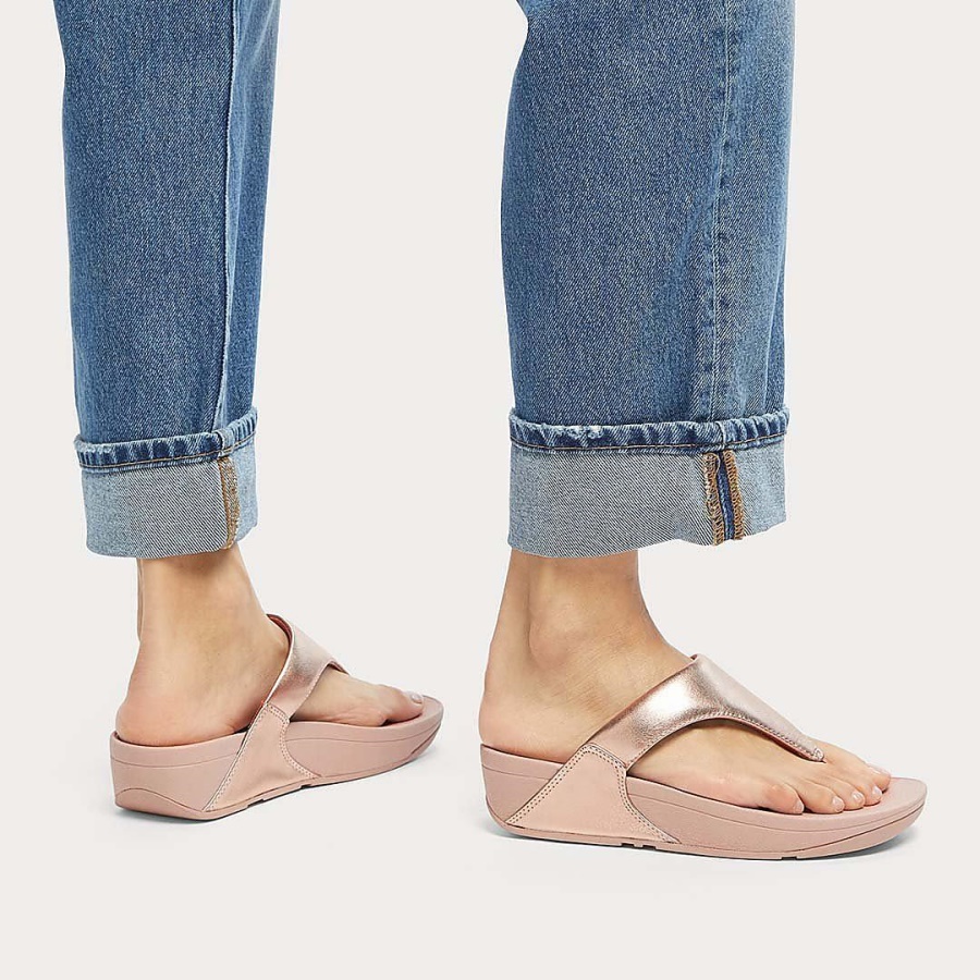 Fitflop LULU Leather Toe-Post Sandals Rose Gold