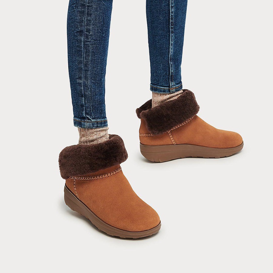 Fitflop MUKLUK SHORTY Shearling-Lined Suede Ankle Boots Chestnut