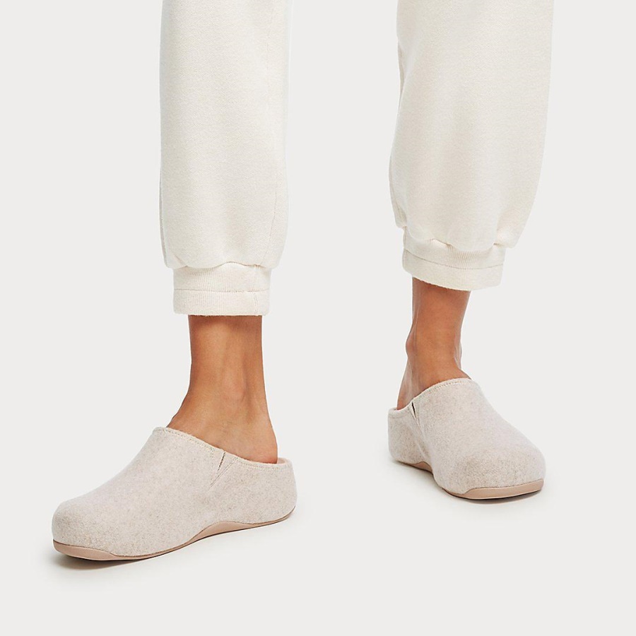 Fitflop SHUV Cushy Felt Clog Slippers Ivory