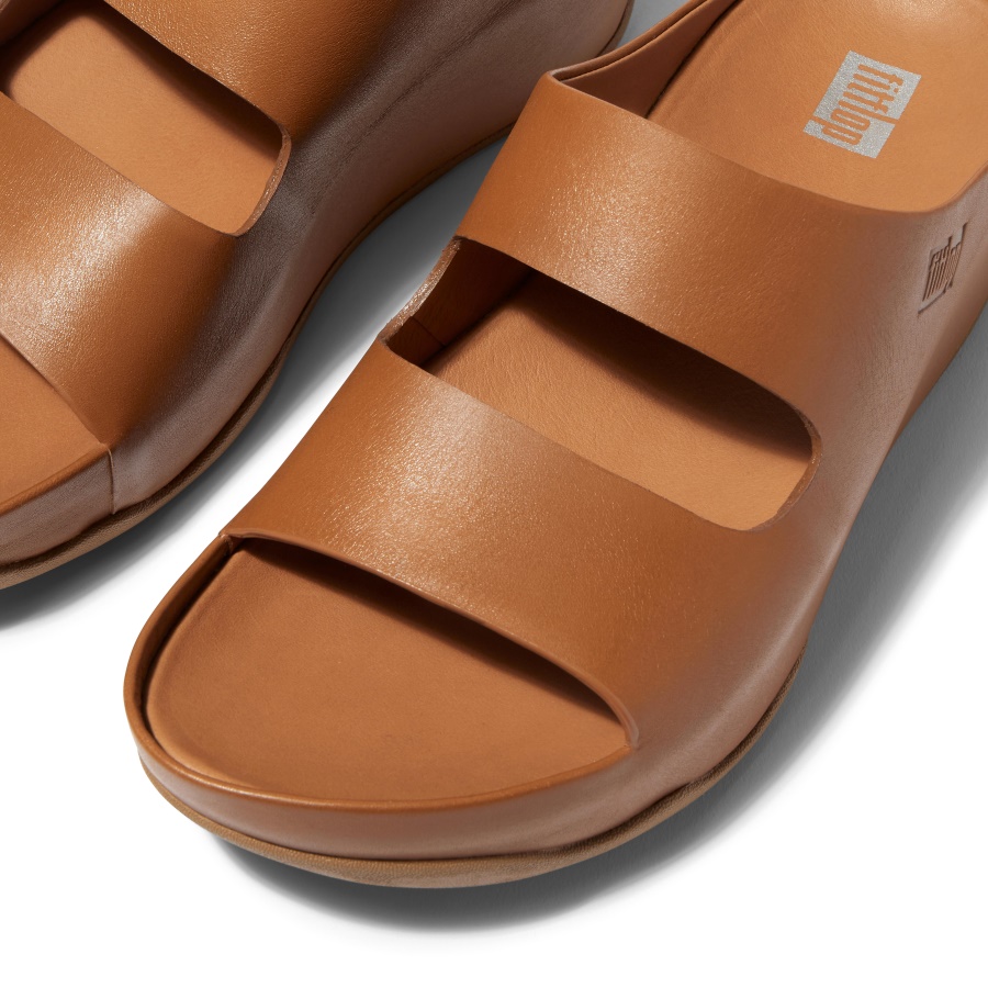 Fitflop SHUV Two-Bar Leather Slides Light Tan