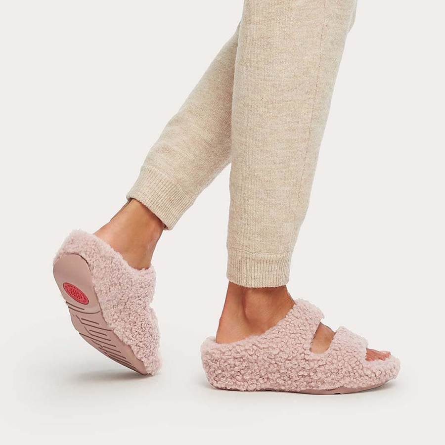 Fitflop SHUV Two-Bar Shearling Slides Soft Pink