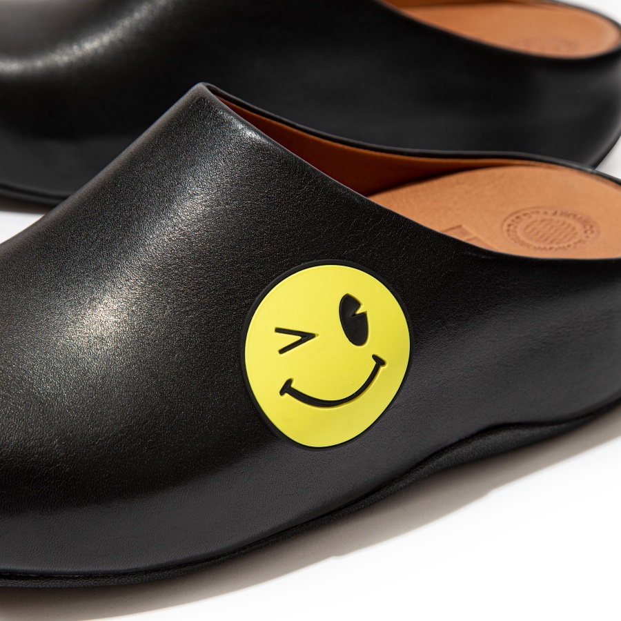 Fitflop WINKING SMILEY Rubber Stickers 2-Pack Yellow