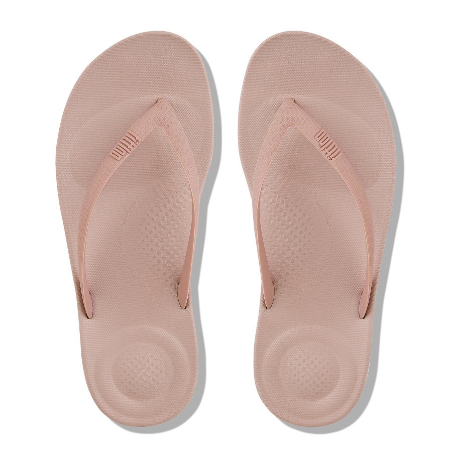 Fitflop iQUSHION Ergonomic Flip-Flops Naked Pink