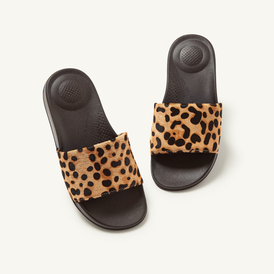 Fitflop iQUSHION Leopard-Print Leather Slides Leopard