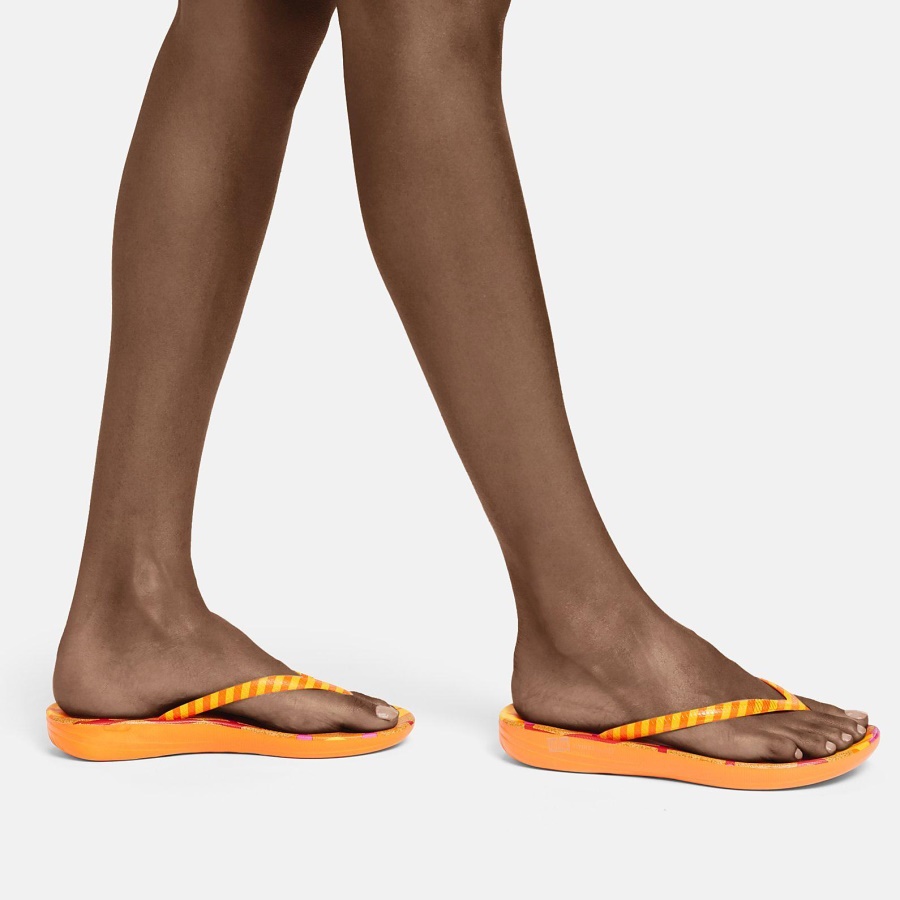 Fitflop iQUSHION X YINKA ILORI Flip-Flops Yellow-Orange