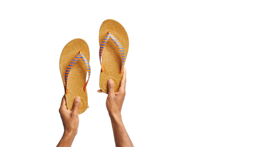 Fitflop iQUSHION X YINKA ILORI Mens Flip-Flops Orange-Blue